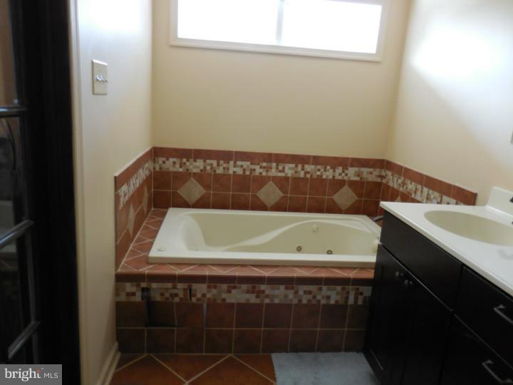 10 View Road Perkiomenville, PA 18074 - Photo 14 of 21 Gallery Image 14