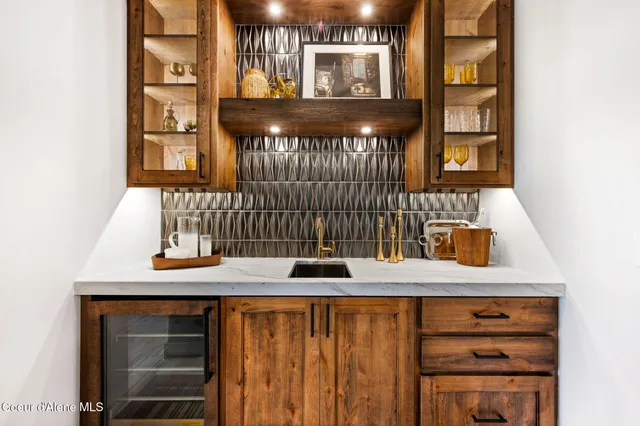 $1,950,000 | 1 East Gifted View Drive, Coeur D'Alene, ID 83814