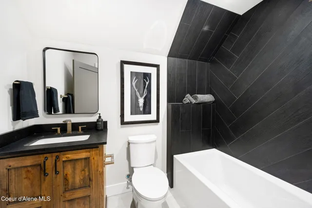 $1,950,000 | 1 East Gifted View Drive, Coeur D'Alene, ID 83814