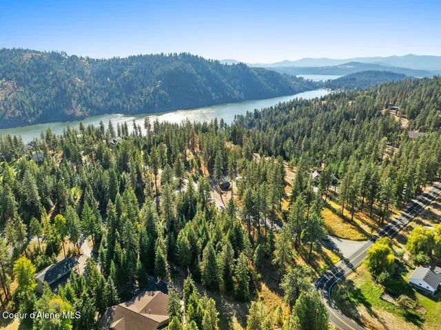 $1,950,000 | 1 East Gifted View Drive, Coeur D'Alene, ID 83814