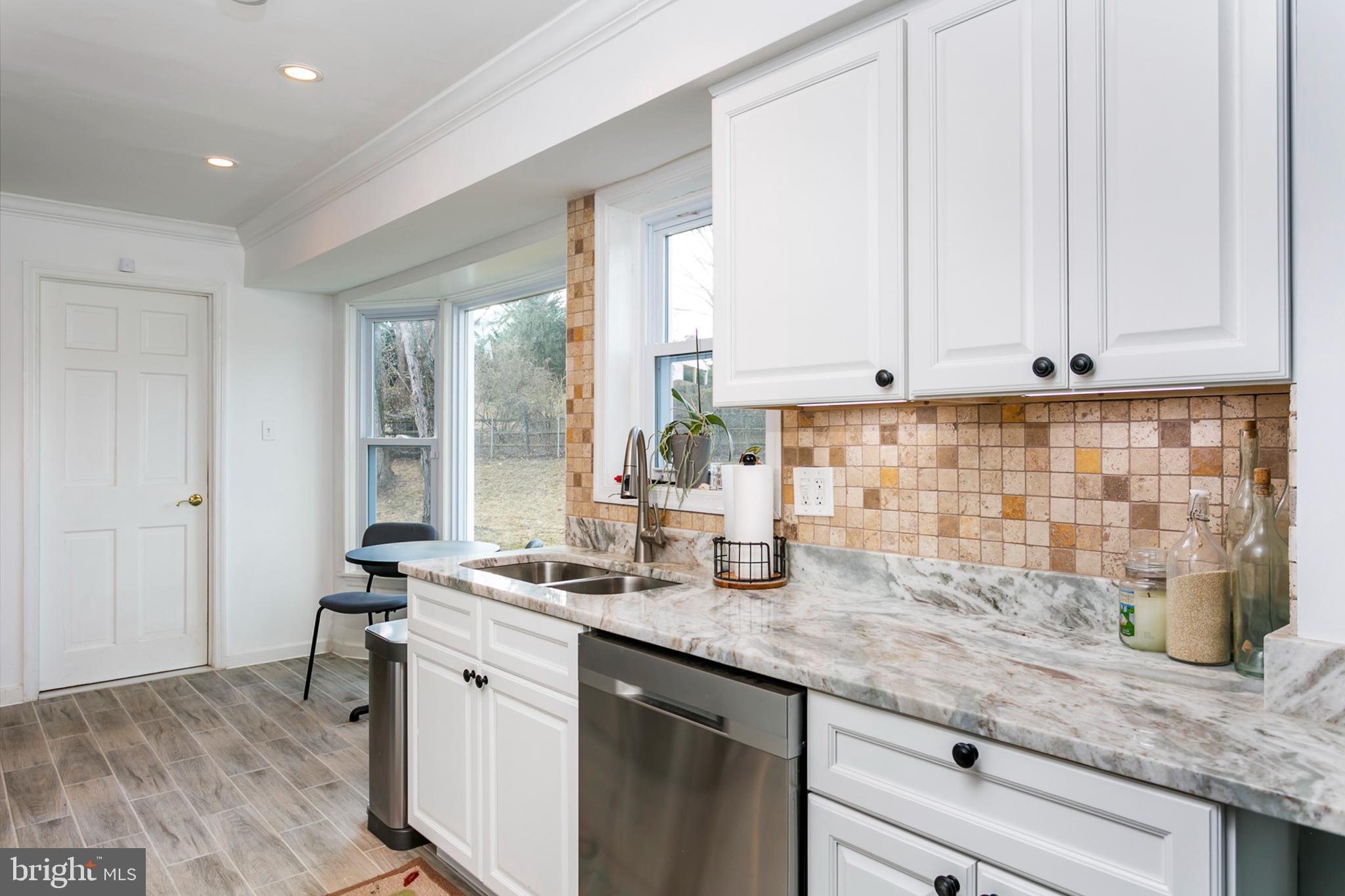 2453 Parallel Lane Silver Spring, MD 20904 - Photo 8 of 31