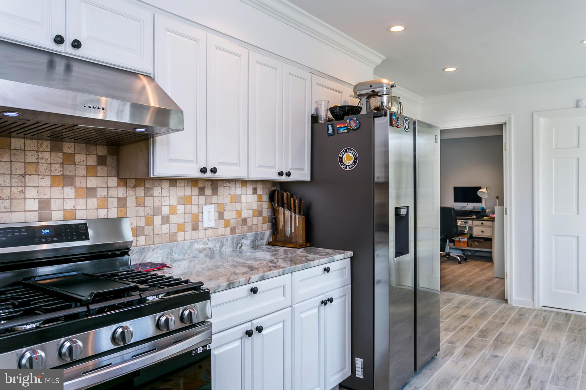 2453 Parallel Lane Silver Spring, MD 20904 - Photo 9 of 31