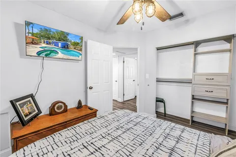 $450,000 | 5698 24th Terrace North, St. Petersburg, FL 33710