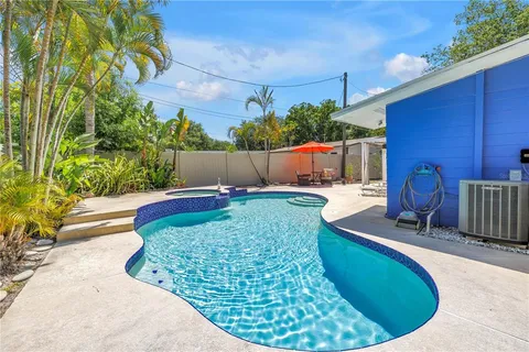 $450,000 | 5698 24th Terrace North, St. Petersburg, FL 33710
