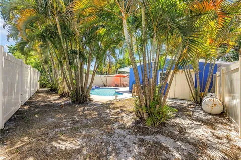 $450,000 | 5698 24th Terrace North, St. Petersburg, FL 33710