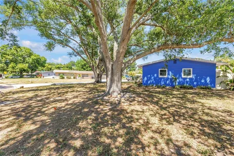 $450,000 | 5698 24th Terrace North, St. Petersburg, FL 33710