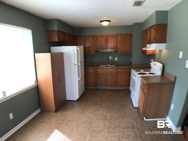 4249 Bay Road Theodore, AL 36582 - Photo 4 of 16