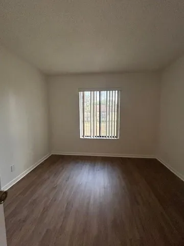 a view of livingroom with hardwood