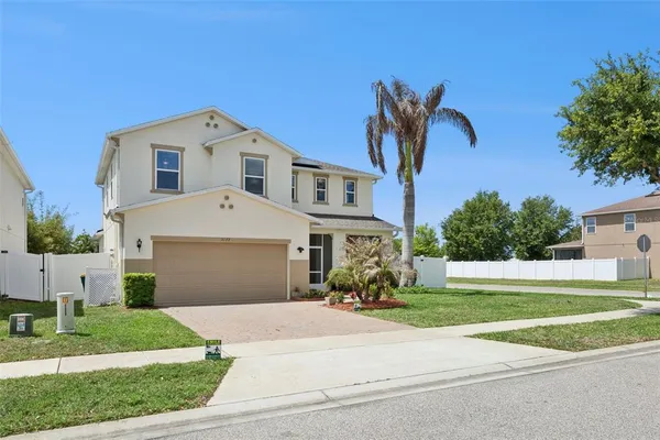$479,900 | 3177 Bayou Lane, Tavares, FL 32778