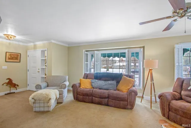 $284,900 | 1200 South Burkhardt Road, Evansville, IN 47715