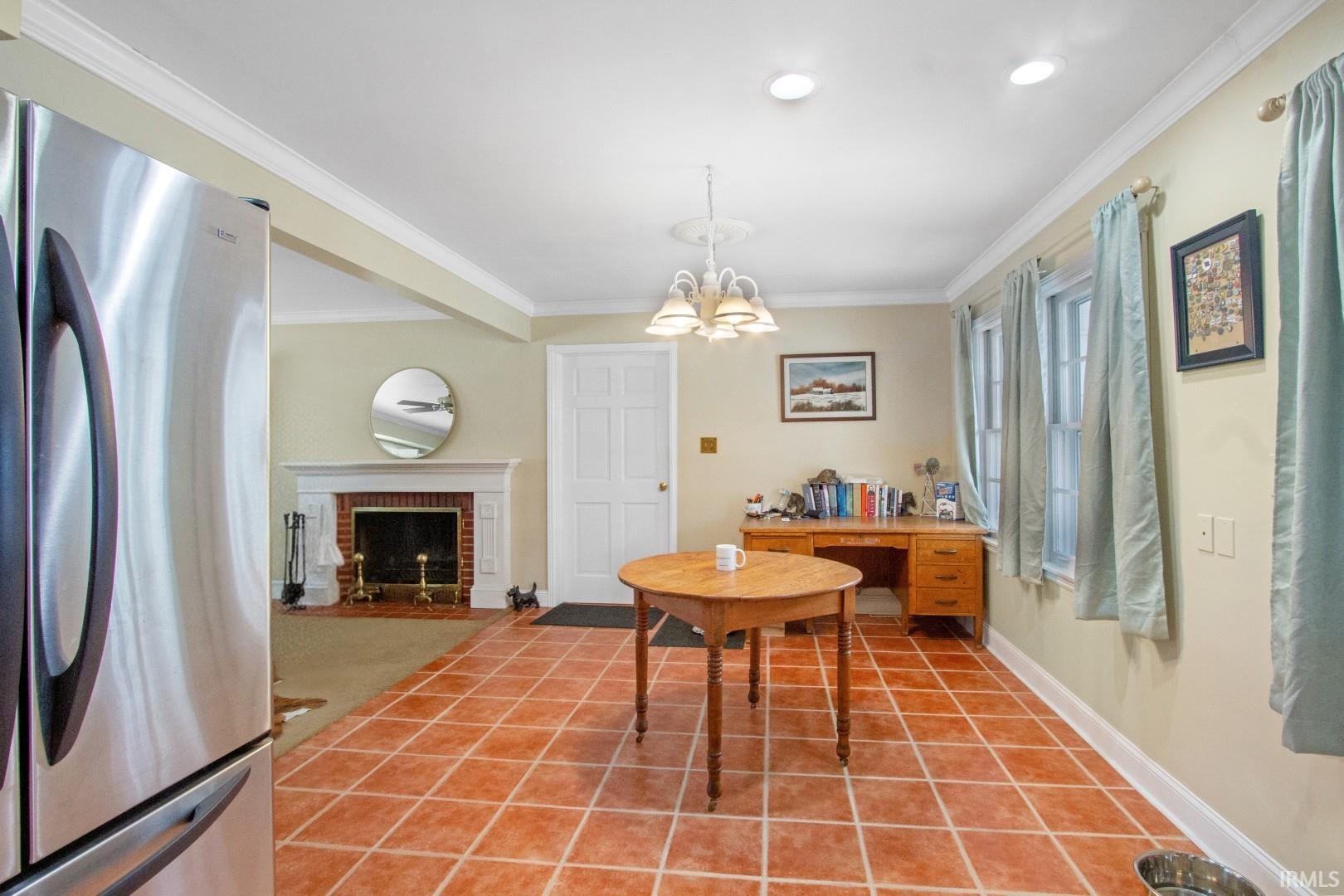 1200 South Burkhardt Road Evansville, IN 47715 - Photo 8 of 36