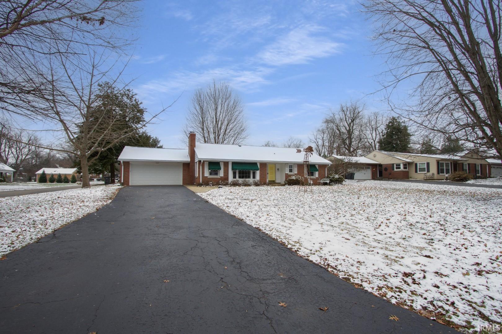 1200 South Burkhardt Road Evansville, IN 47715 - Photo 8 of 36 Gallery Image 8