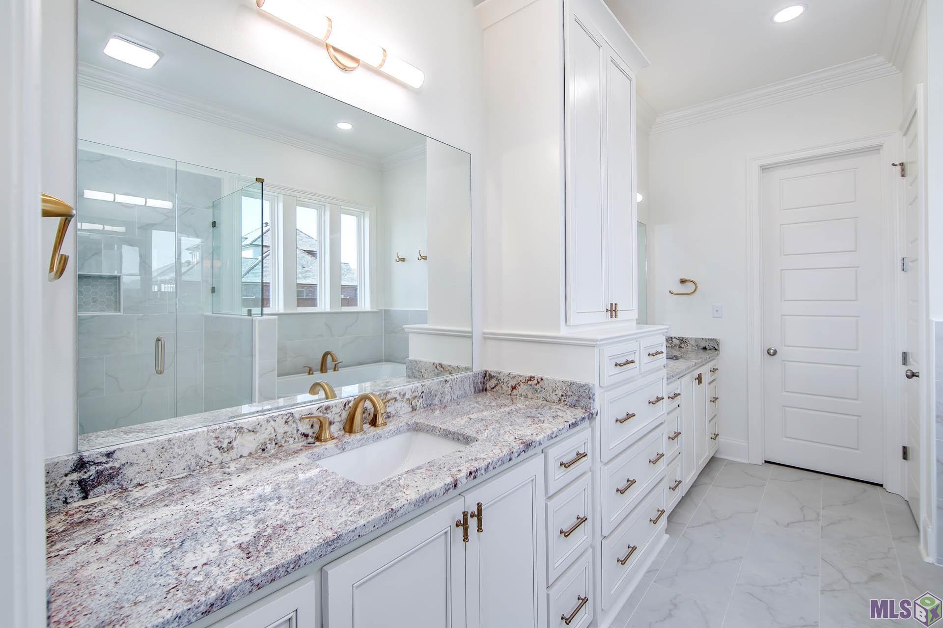 222 Rue Richard Gray, LA 70359 - Photo 13 of 22