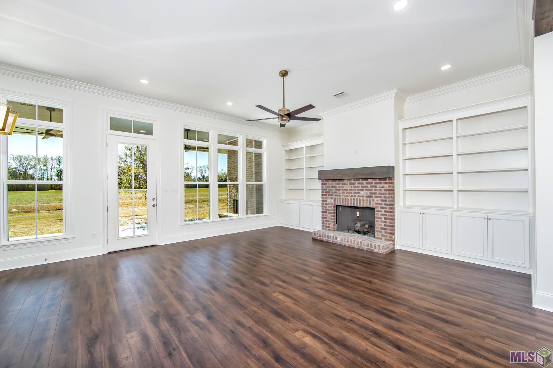 222 Rue Richard Gray, LA 70359 - Photo 5 of 22