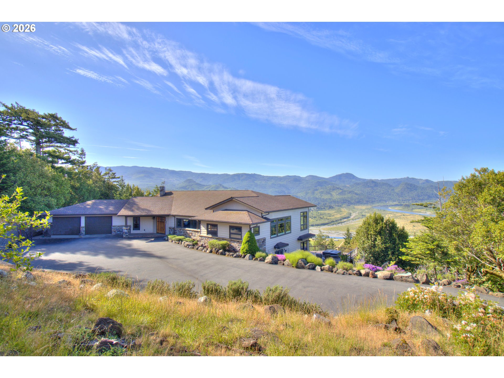 95500 Spirit Ridge Drive Gold Beach, OR 97444 - Photo 1 of 42