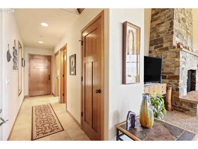 $1,875,000 | 95500 Spirit Ridge Drive, Gold Beach, OR 97444