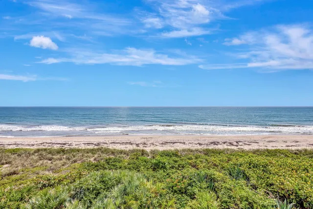 $2,700 | 9400 South Ocean Drive, Unit 405, Jensen Beach, FL 34957