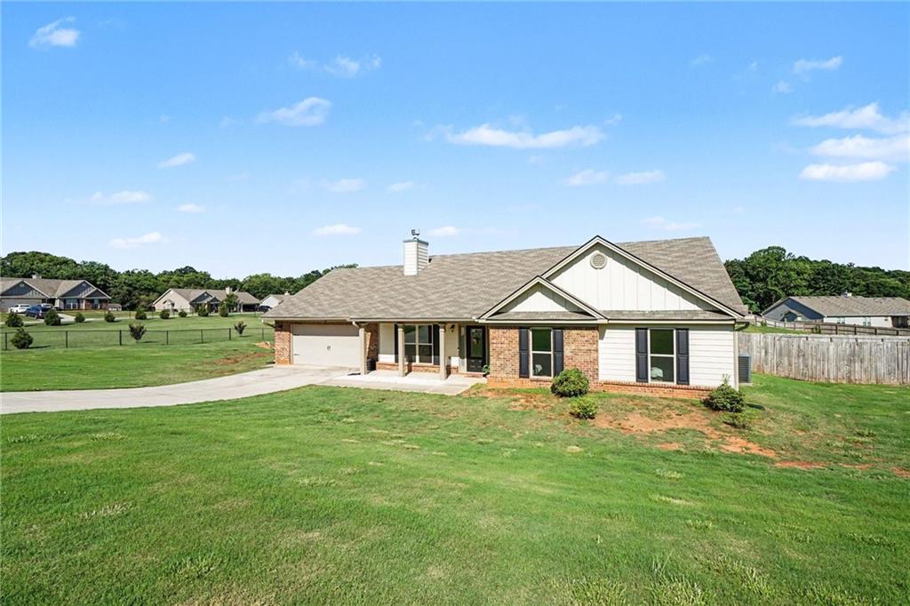 48 Robins Landing Winder, GA 30680 - Photo 3 of 32