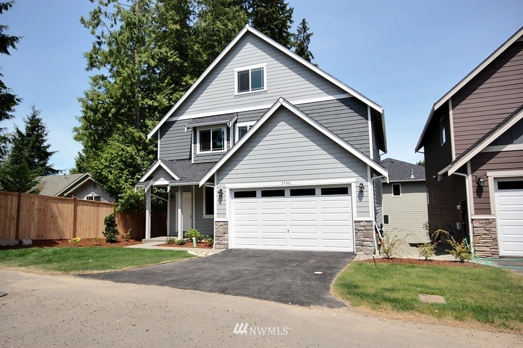 3706 Northeast 14th Place Renton, WA 98056 - Photo 13 of 14 Gallery Image 13