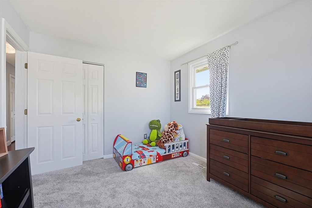 2 Theresa Road Stoneham, MA 02180 - Photo 20 of 29