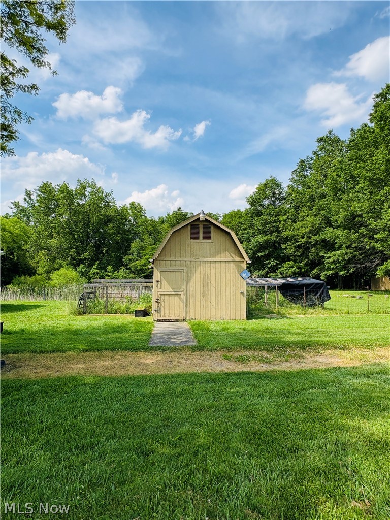 8591 Crow Road Litchfield, OH 44253 - Photo 5 of 30