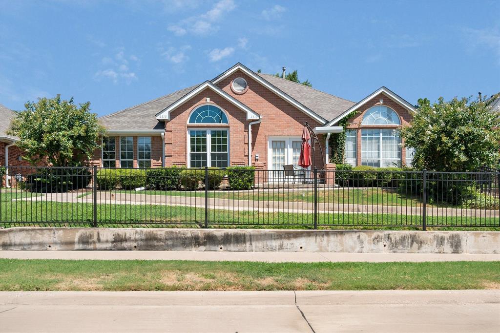 2313 Ragland Road Mansfield, TX 76063 - Photo 1 of 31 Gallery Image 1