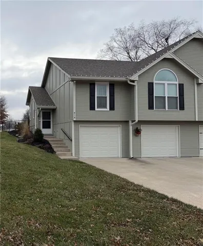 $255,000 | 515 East 7th Street, Kearney, MO 64060