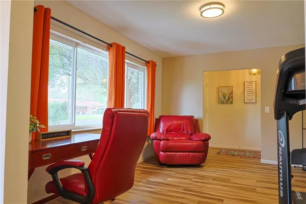 $450,000 | 215 Morningside Drive, Valrico, FL 33594