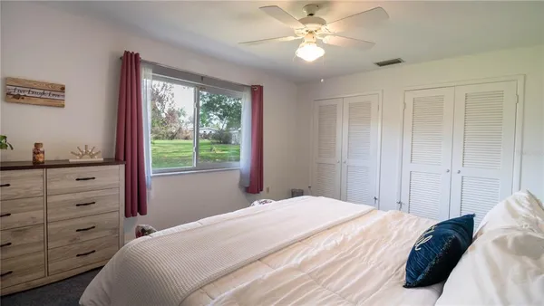 $450,000 | 215 Morningside Drive, Valrico, FL 33594