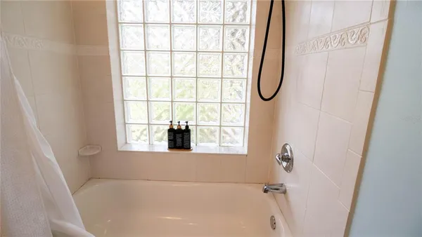 $450,000 | 215 Morningside Drive, Valrico, FL 33594