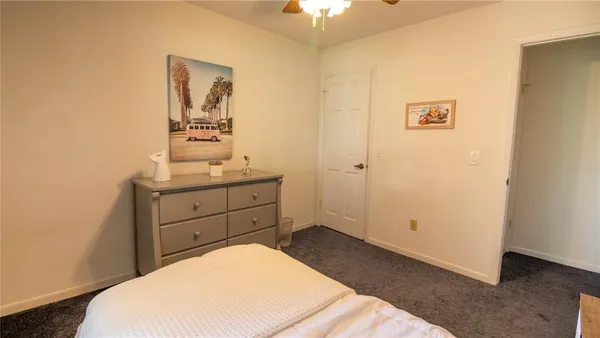 $450,000 | 215 Morningside Drive, Valrico, FL 33594