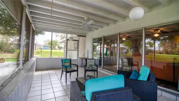 $450,000 | 215 Morningside Drive, Valrico, FL 33594