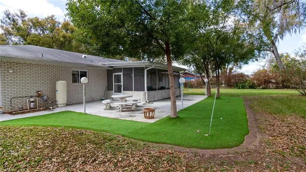 $450,000 | 215 Morningside Drive, Valrico, FL 33594