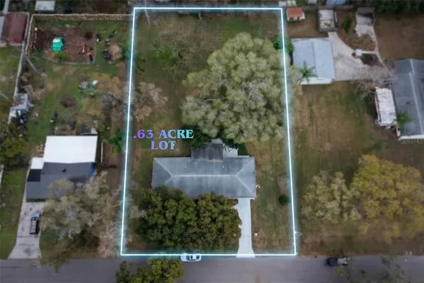 $450,000 | 215 Morningside Drive, Valrico, FL 33594