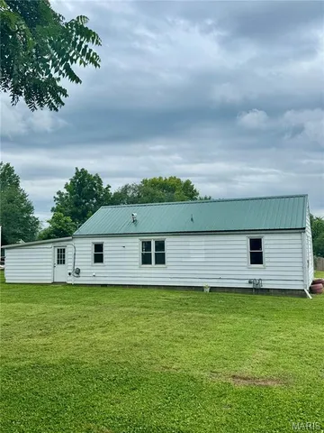 $129,000 | 320 West Elm Street, Palmyra, MO 63461