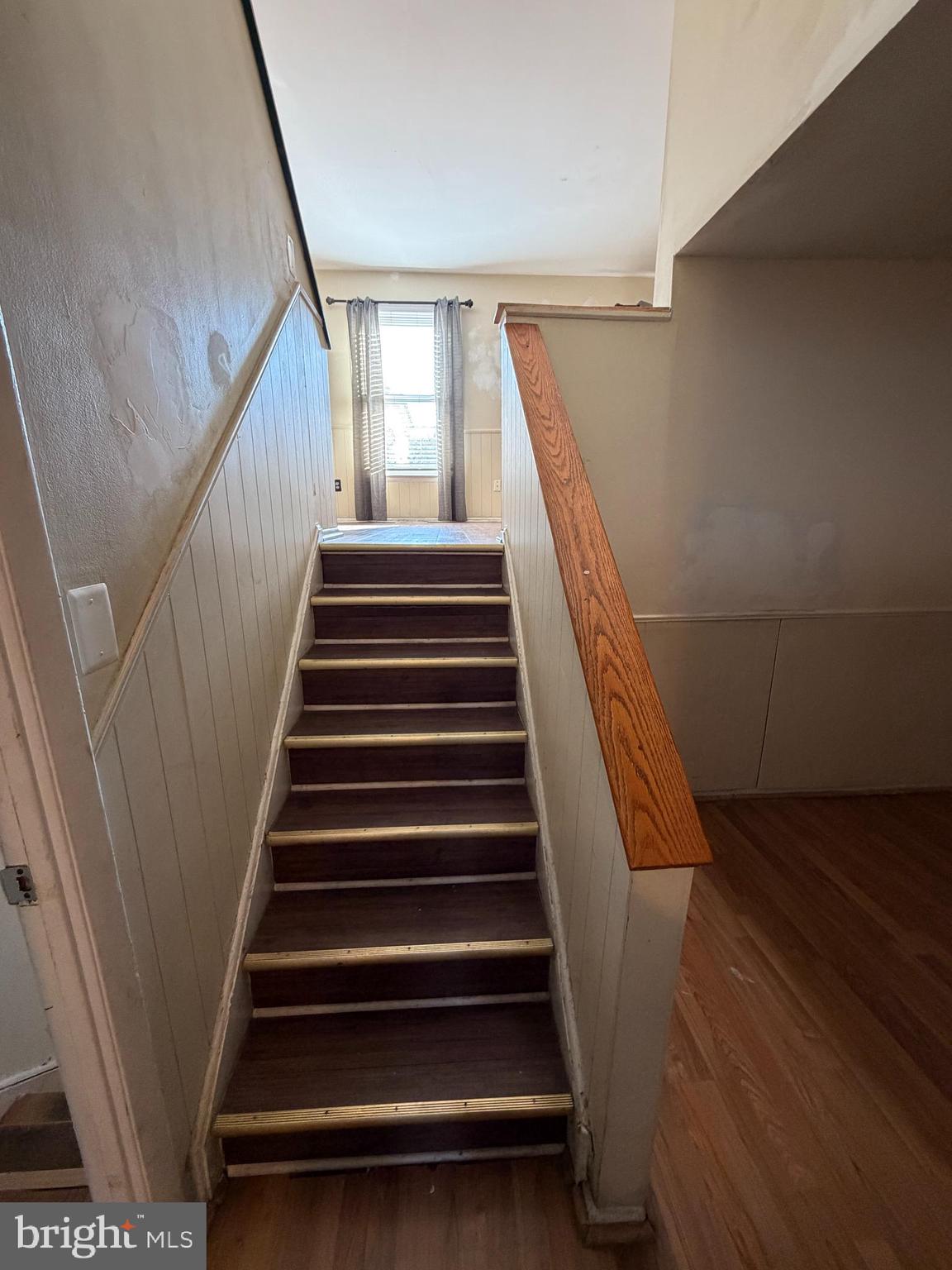 9342 Canterbury Riding, Unit 11 Laurel, MD 20723 - Photo 6 of 25 a view of entryway