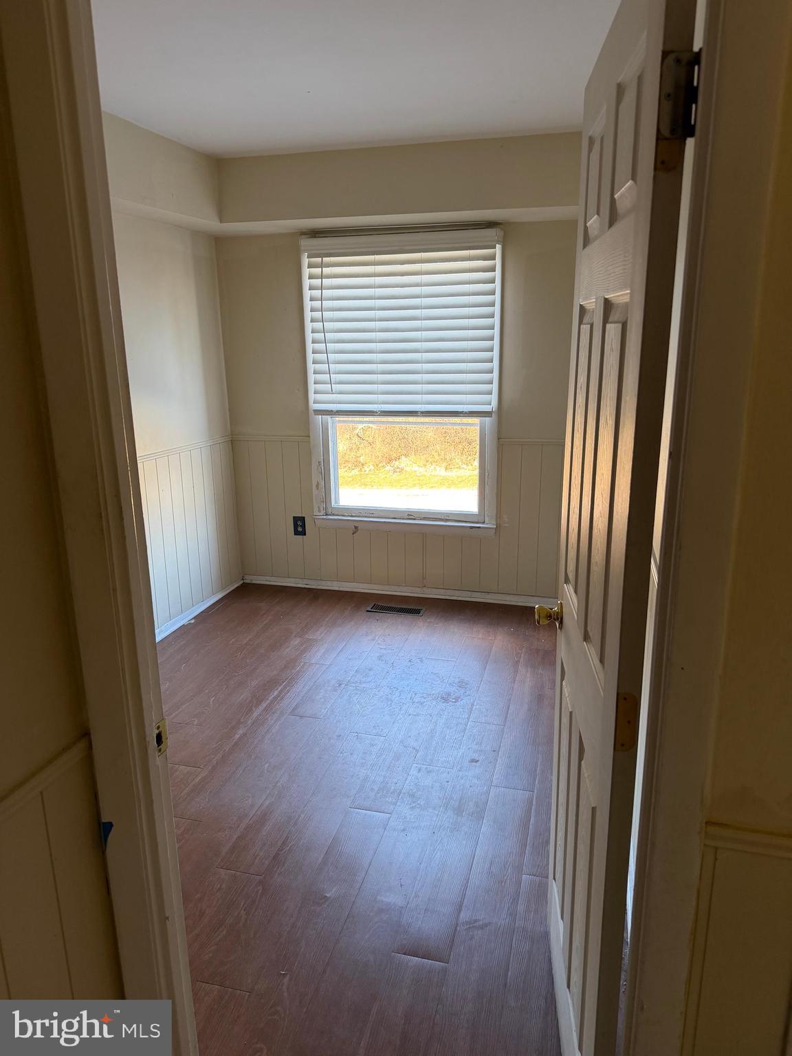 9342 Canterbury Riding, Unit 11 Laurel, MD 20723 - Photo 9 of 25 a view of an empty room with a window