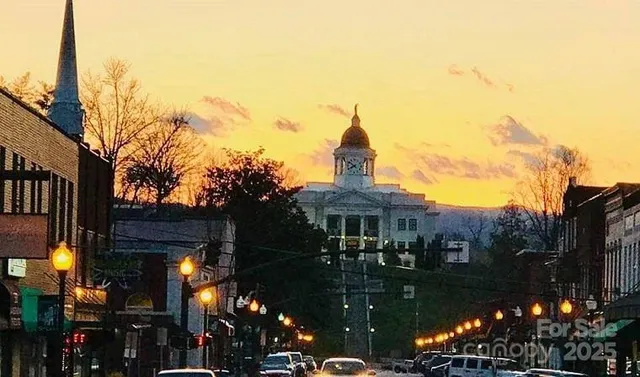 $165,000 | 316 River Club Drive, Unit 3, Cullowhee, NC 28723