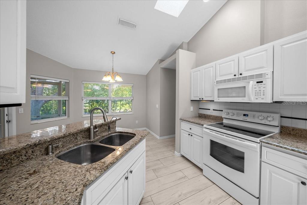 10707 Southwest 74th Avenue Ocala, FL 34476 - Photo 10 of 40