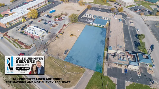 $885,000 | 450 West F Street, Casper, WY 82601