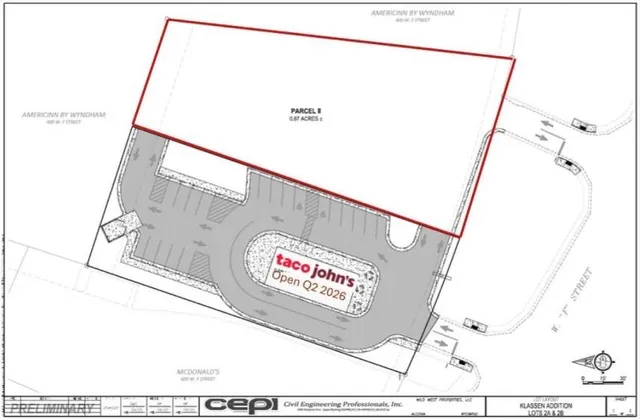 $885,000 | 450 West F Street, Casper, WY 82601