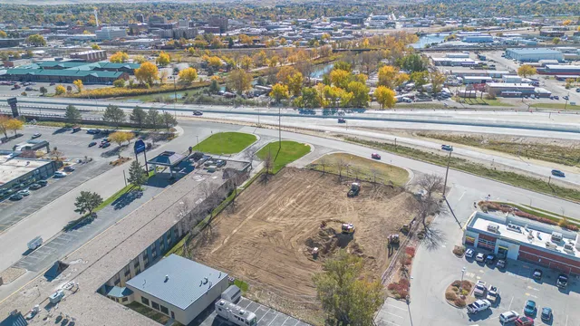 $885,000 | 450 West F Street, Casper, WY 82601