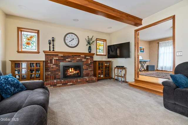 $599,900 | 1008 Di Bella Drive, Schenectady, NY 12303