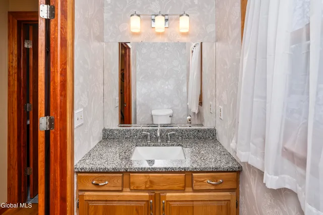 $599,900 | 1008 Di Bella Drive, Schenectady, NY 12303