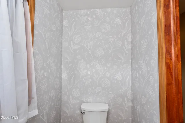 $599,900 | 1008 Di Bella Drive, Schenectady, NY 12303