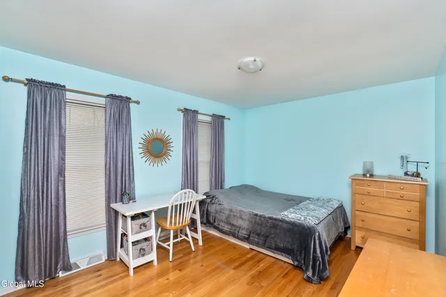 $599,900 | 1008 Di Bella Drive, Schenectady, NY 12303