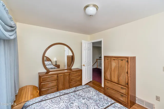 $599,900 | 1008 Di Bella Drive, Schenectady, NY 12303