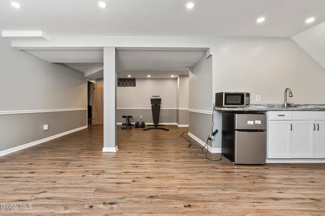 $599,900 | 1008 Di Bella Drive, Schenectady, NY 12303