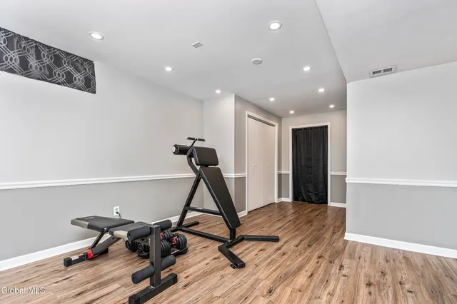 $599,900 | 1008 Di Bella Drive, Schenectady, NY 12303