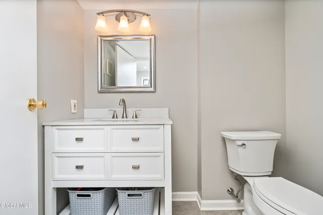 $599,900 | 1008 Di Bella Drive, Schenectady, NY 12303